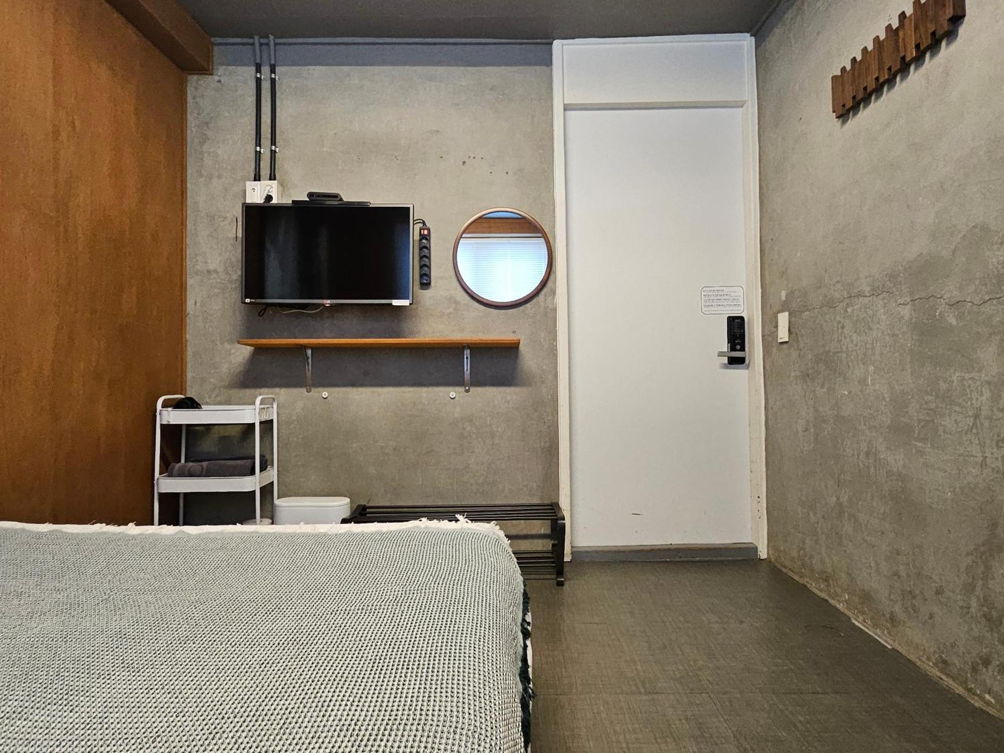 Mido Hostel Seogwipo Exterior photo