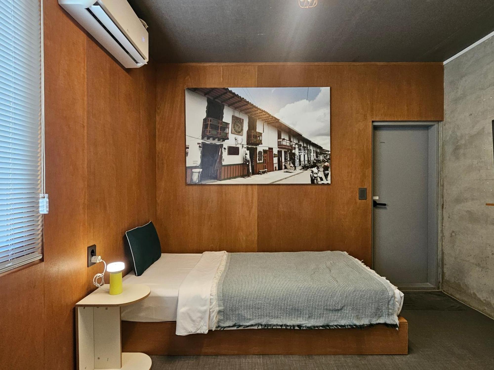 Mido Hostel Seogwipo Exterior photo