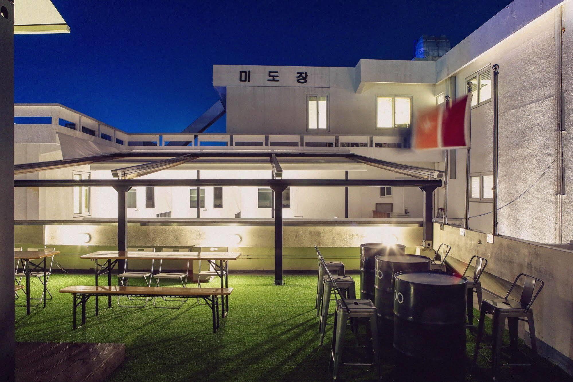 Mido Hostel Seogwipo Exterior photo